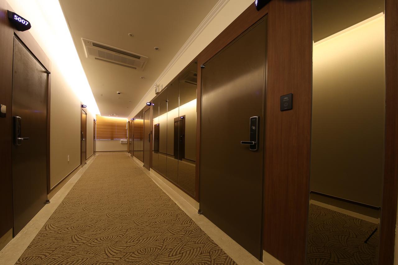 Lake 45 Hotel Naju Экстерьер фото